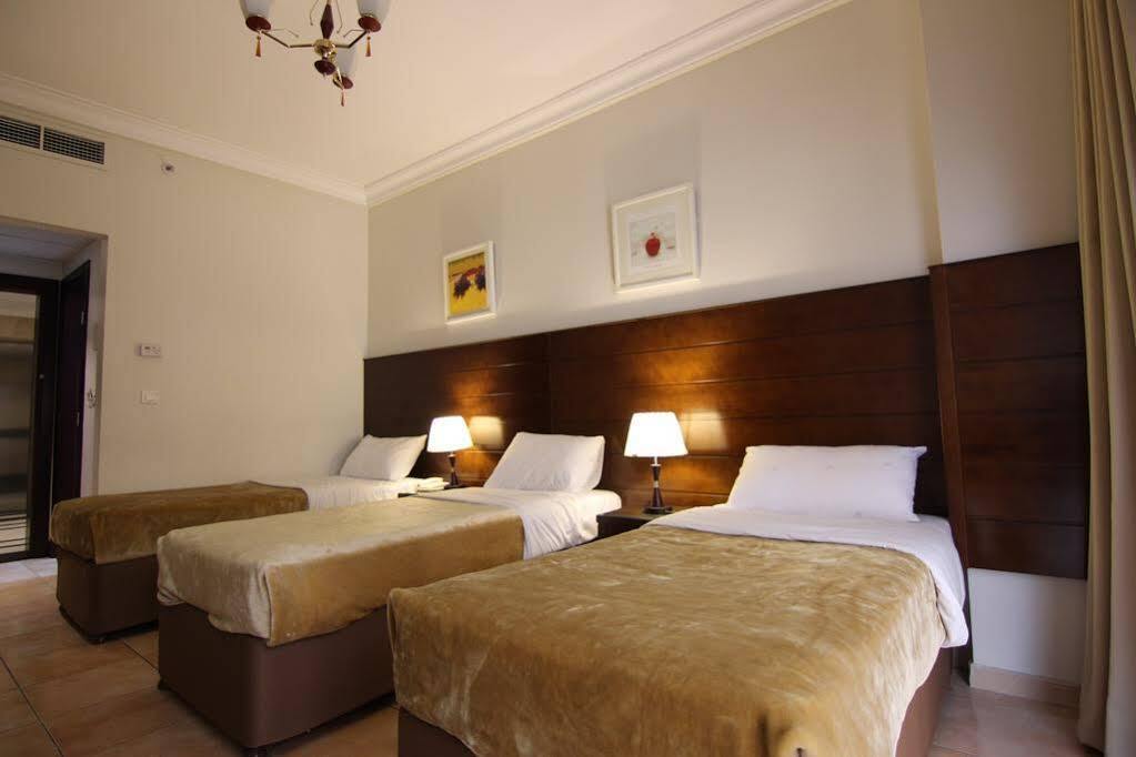 Manazel Alaswaf Hotel Médine Extérieur photo